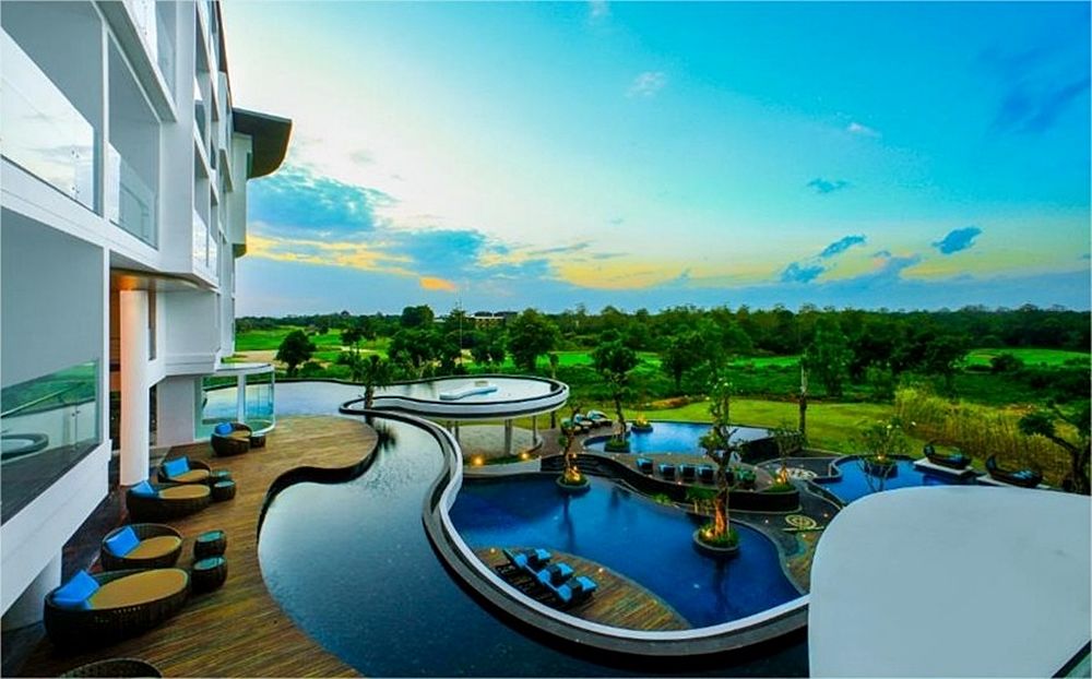 Hotel Swiss-belresort Pecatu 4*